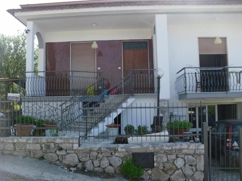 Guesthouseminturnoit Lucia Sparagna Exterior photo